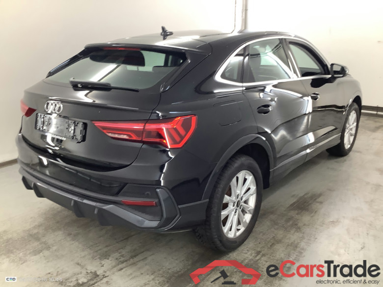 AUDI Q3 Sportback 1.4 45 TFSI E S TRONIC #4