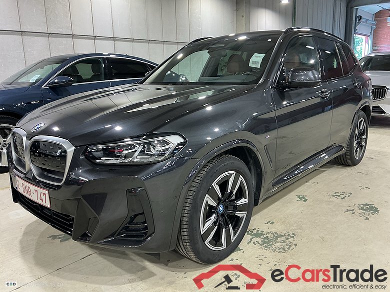BMW IX3 80KWH AUTO