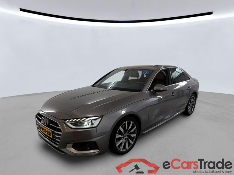 AUDI A4 LIMOUSINE 110 kW #1