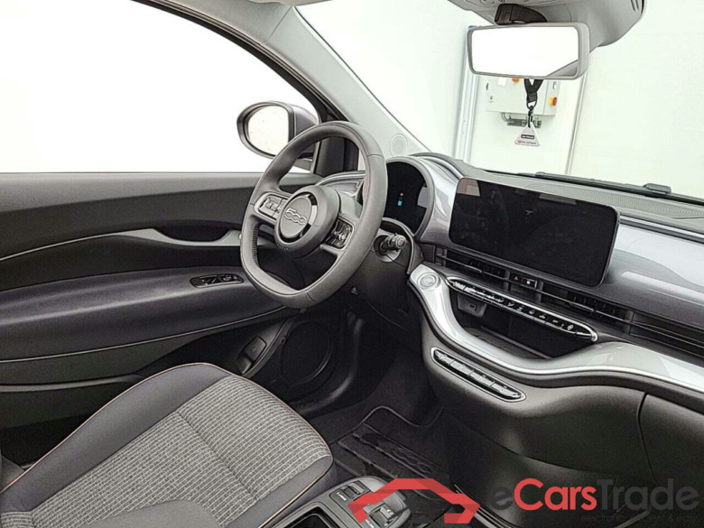 FIAT 500 C RED 42 kWh #3
