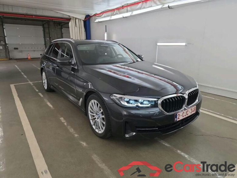 BMW 5 Reeks Touring 5 Reeks Touring 530e Auto (PHEV) 215kW/292pk  5D/P Auto-8 #2