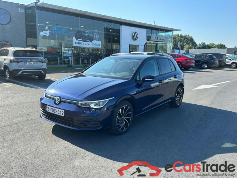 VOLKSWAGEN Golf VIII Golf Life Business Premium 1.0 TSI 81 kW (110 ch) 6 vitesses manuel #1
