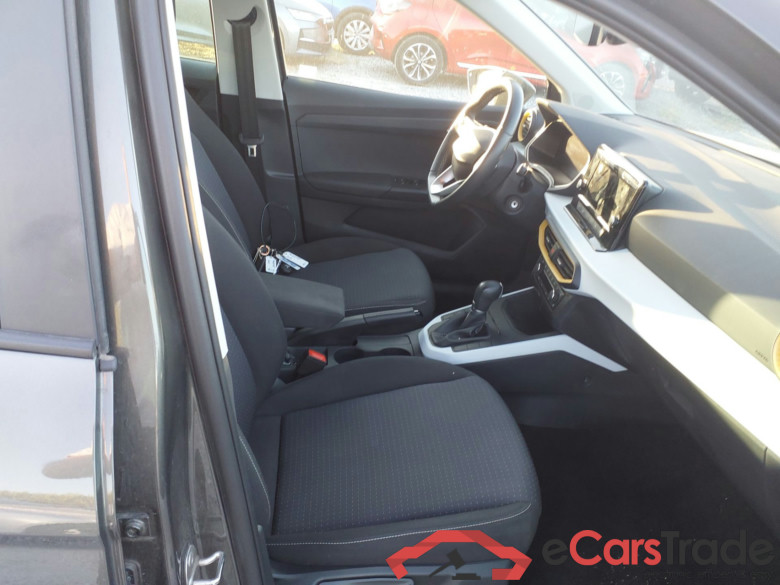 SEAT Arona 1.0 TSI 85 KW 115 CV DSG start stop special editio Style(Winterpack) #3