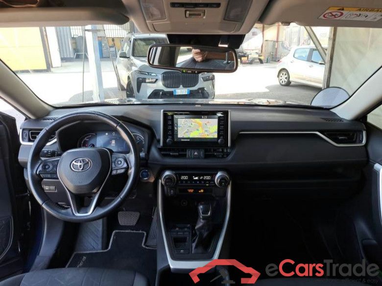 TOYOTA RAV4 / 2018 / 5P / SUV 2.5 HV 218CV E-CVT BUSINESS 2WD #3