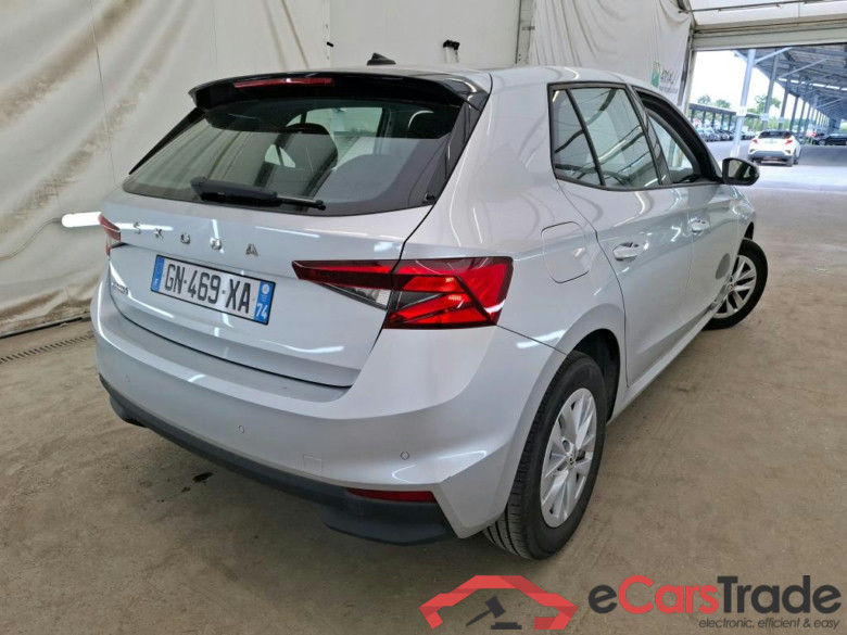 Fabia Ambition 1.0 MPI 80CV BVM5 E6d #3