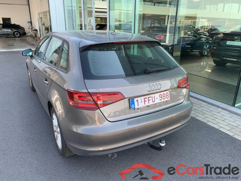AUDI A3 Sportback Dsl A3 Sportback 1.6 TDi Attraction #4