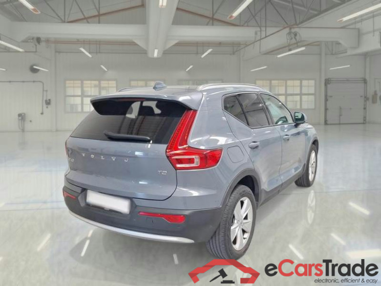 VOLVO XC40 / 2021 / 5P / FUORISTRADA T2 AUTOMATICO CORE N1 #2