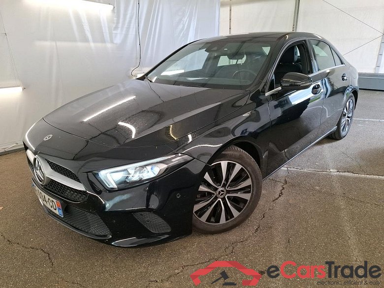 MERCEDES-BENZ Classe A Berline / 2018 / 4P / Berline A 180 d Business Line 8G-DCT #1
