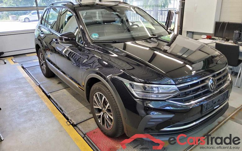 Volkswagen Tiguan (AX1)(07.2020->2024) DE - SUV5 1.5 TSI BMT/Start-Stopp EU6d, Life OPF, (Facelift) 2020 - 2023 #2