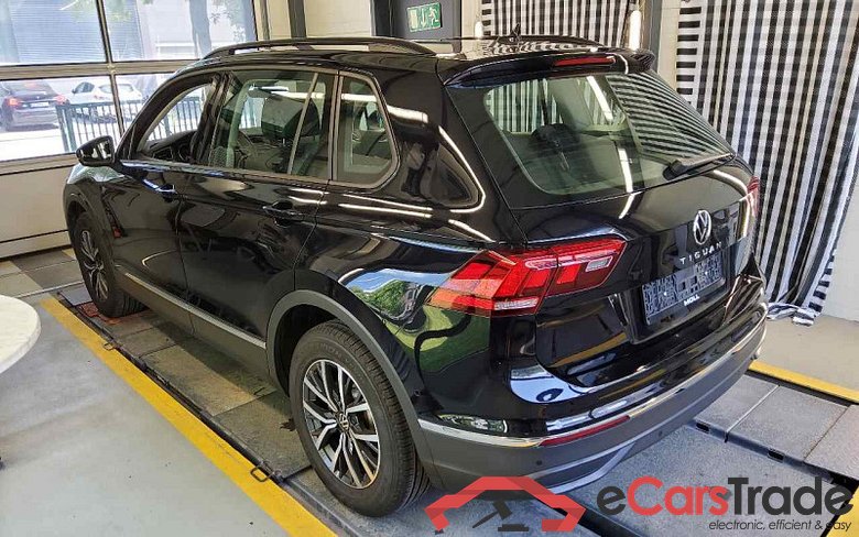 Volkswagen Tiguan (AX1)(07.2020->2024) DE - SUV5 1.5 TSI BMT/Start-Stopp EU6d, Life OPF, (Facelift) 2020 - 2023 #4