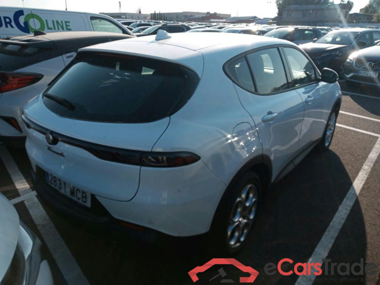 Alfa Romeo Tonale / 2022 / 5P / todoterreno 1.5 MHEV GASOLINA 130 CV SPRINT FWD #2