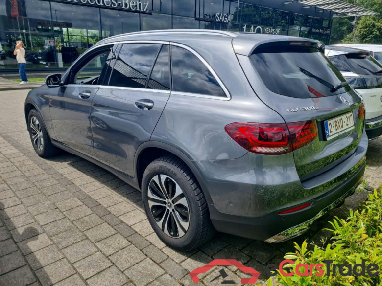 MERCEDES-BENZ GLC 2.0 GLC 300 E PHEV 4MATIC 4WD AUTO #3