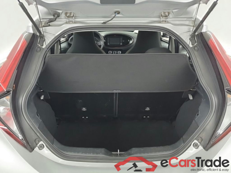 TOYOTA Aygo X 1.0 VVT-I MT play 5D 53kW #5