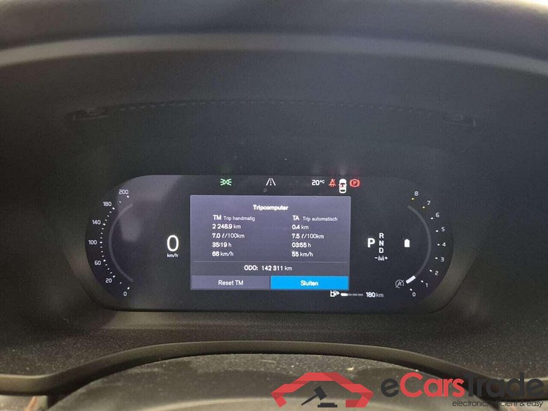 VOLVO V60 2.0 B4 Plus Dark #4