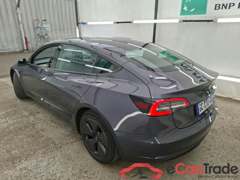 TESLA Model 3 / 2018 / 4P / Berline Autonomie Standard Plus RWD #3