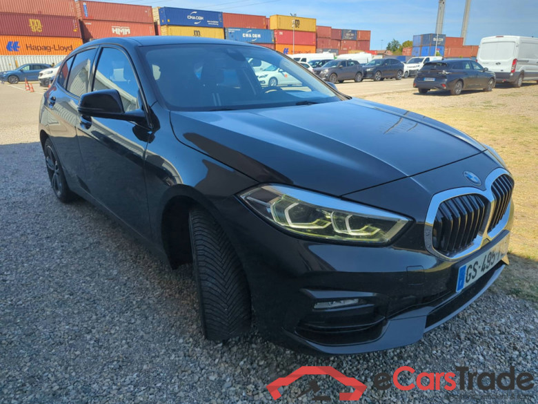 BMW 118i Sport-Line Aut. LED LC-Pro Ambient Navi 1/2 Sport-Leather KeylessGo Camera Klima PDC ... #2