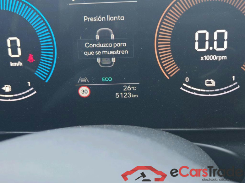 HYUNDAI Tucson / 2024 / 5P / todoterreno 1.6T 158kW (215CV) HEV AT Maxx (AC2) #5