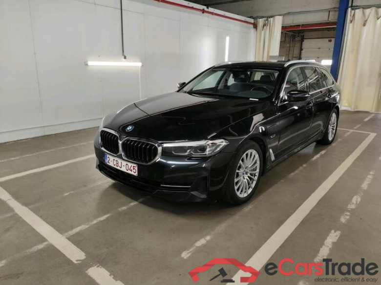 BMW 5 Reeks Touring 5 Reeks Touring 530e Auto (PHEV) 215kW/292pk  5D/P Auto-8