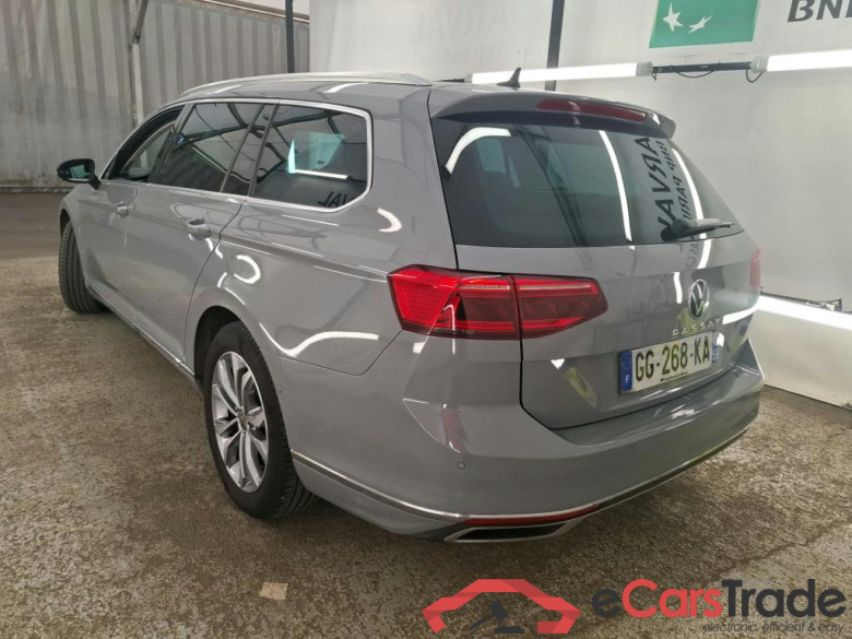 VOLKSWAGEN Passat SW / 2019 / 5P / Break 1.5 TSI 150 ACT OPF DSG7 SW ELEGANCE #2