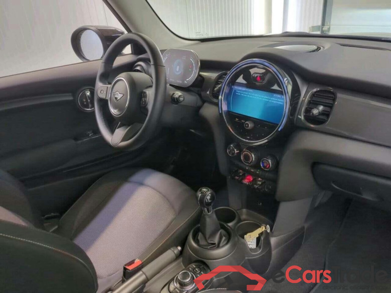 Mini 3-deurs 1.5 Cooper Essential #3