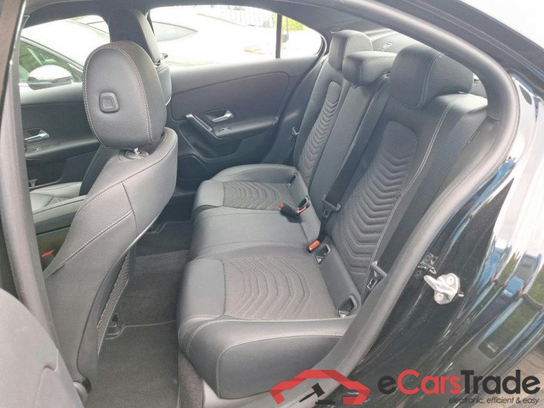 MERCEDES-BENZ A-CLASS LIMOUSINE 1.3 A 250 E BUSINESS SOLUTION DCT #6