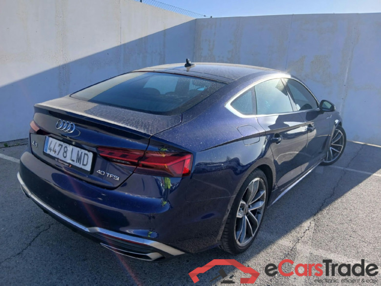 AUDI A5 / 2019 / 5P / berlina con portón S Line 40 TFSI 150kW S tronic Sportback #2