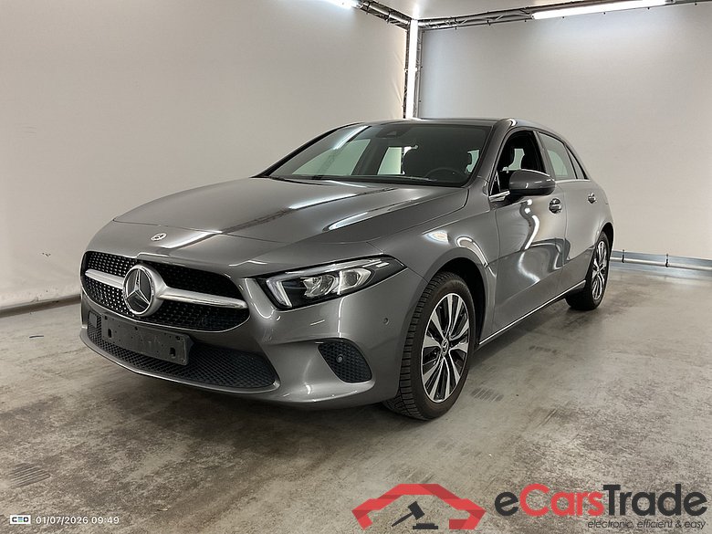 MERCEDES-BENZ A-CLASS 1.3 A 250 E DCT