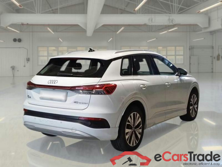 AUDI Q4 E-TRON / 2021 / 5P / SUV 40 E-TRON BUSINESS ADVANCED #2