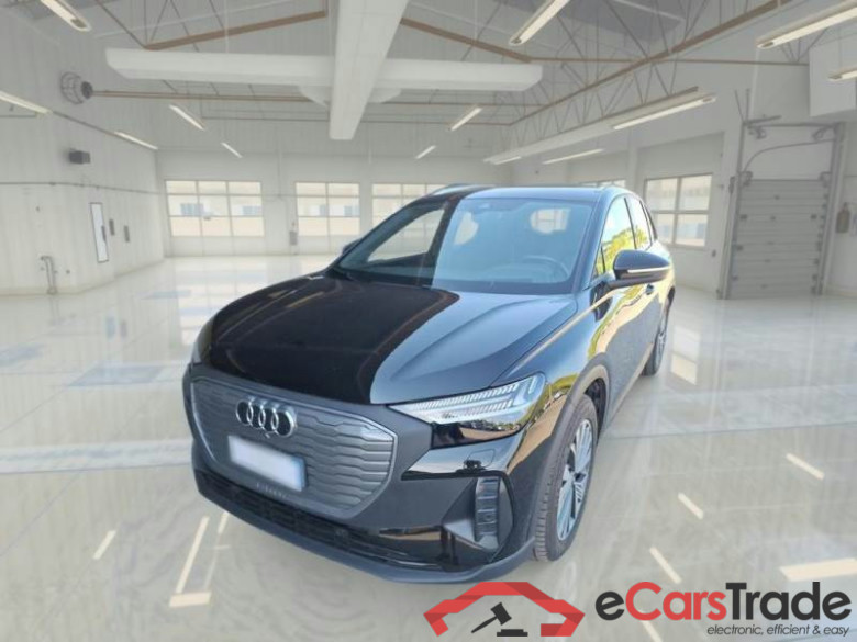 AUDI Q4 E-TRON / 2021 / 5P / SUV 40 E-TRON BUSINESS