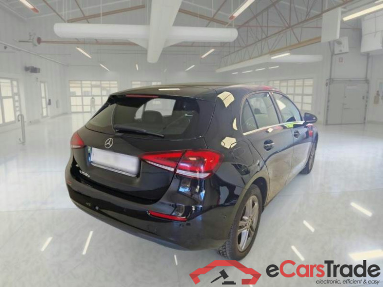 MERCEDES-BENZ CLASSE A / 2018 / 5P / BERLINA A 250 E EQ-POWER AUTO BUSINESS EXTRA #2