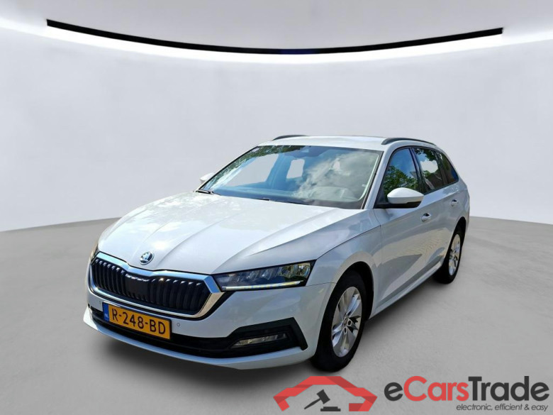 SKODA Octavia Combi 81 kW #1