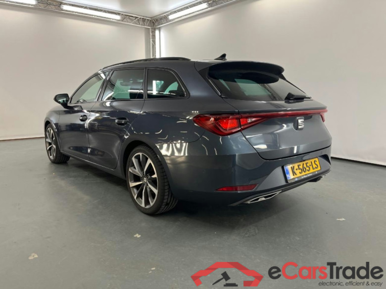 SEAT Leon Sportstourer 1.5 eTSI FR Launch Edition #3