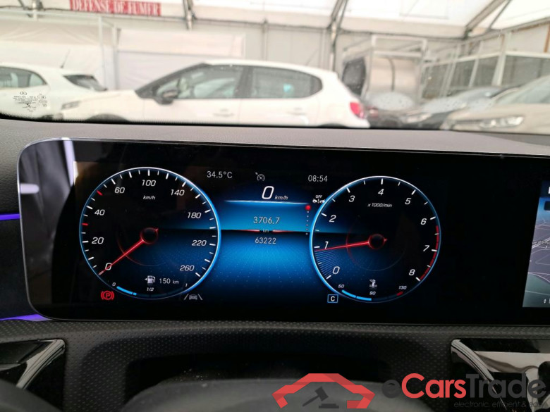 MERCEDES-BENZ Classe A Compact / 2018 / 5P / Berline A 180 AMG Line #6