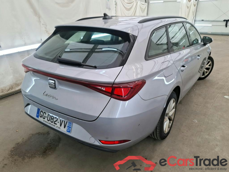 SEAT Leon Sportstourer / 2020 / 5P / Break 2.0 TDI 150 DSG S&S Style Business #3