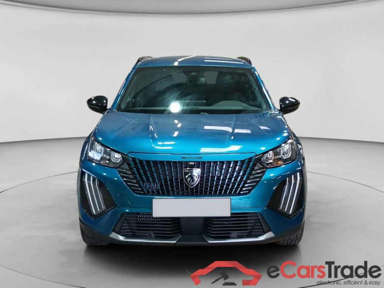Peugeot 2008 Allure 1.2 PureTech 100 S&S BVM6 #4