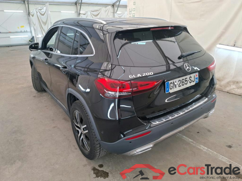 MERCEDES-BENZ GLA / 2020 / 5P / SUV 1.3 GLA 200 BUSINESS LINE DCT #2