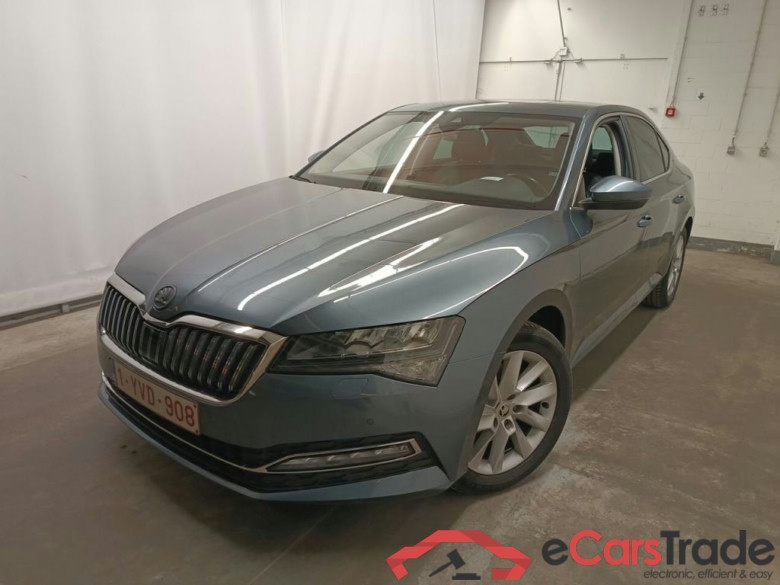 Skoda Superb 2.0 CRTDI 90kW DSG7 Style 5d