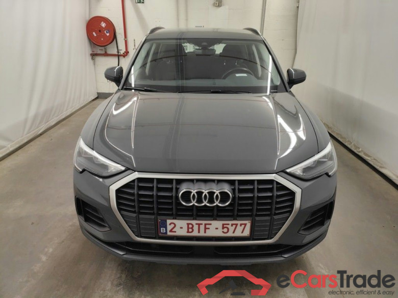 Audi Q3 35 TFSI Attraction 5d #5