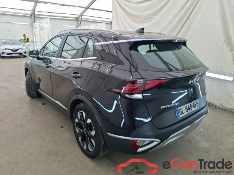 KIA Sportage / 2021 / 5P / SUV 1.6 T-GDI 265 PHEV AUTO 4WD ACTIVE #3