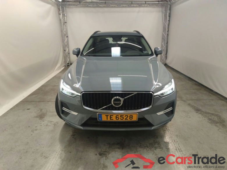 VOLVO XC60 DIESEL - 2021 2.0 B4 MHEV Core 5d #1