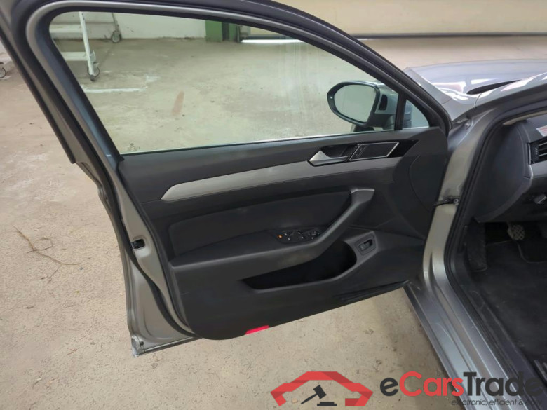 Passat Variant Business 2.0 TDI 110KW MT6 E6dT #6