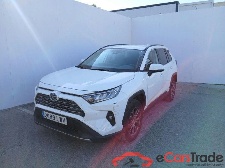 TOYOTA Rav4 / 2018 / 5P / todoterreno 2.5l 220H Advance
