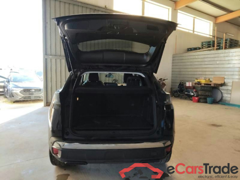 PEUGEOT 3008 / 2020 / 5P / SUV BLUEHDI 130 EAT8 SeS ALLURE #4