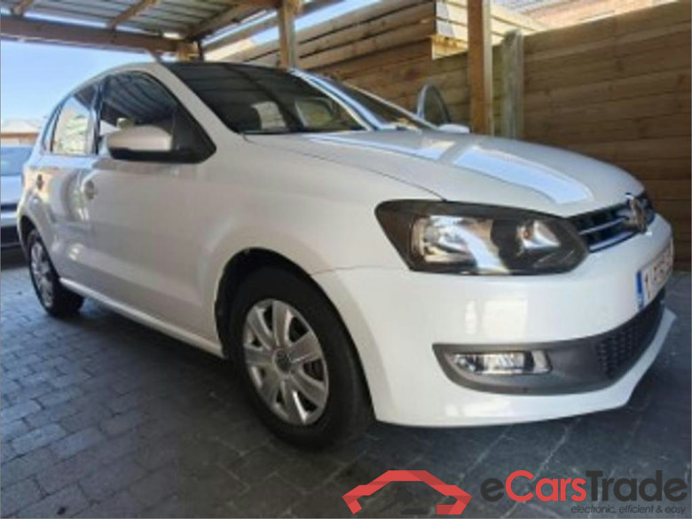 VOLKSWAGEN Polo 1.2i White Edition #2