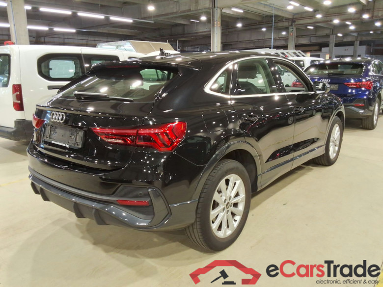 AUDI Q3 Sportback 1.4 45 TFSI E S TRONIC #4