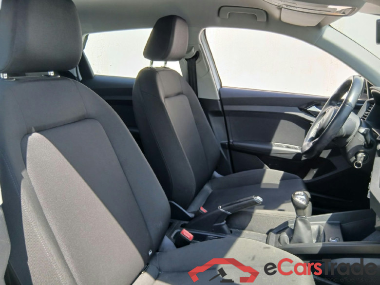 AUDI A1 Sportback Advanced 25 TFSI 70kW (95CV) (CX) #6