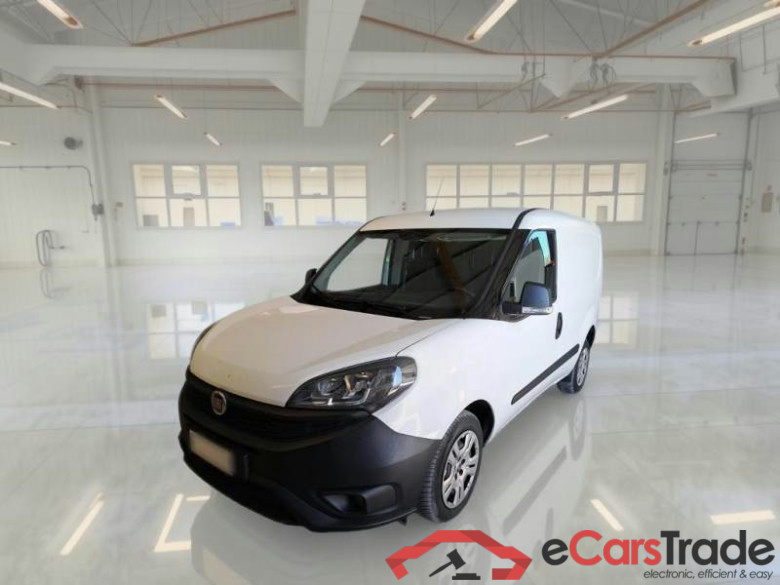 FIAT DOBLÒ CARGO / 2014 / 4P / VETT. FURGONATA CH1 LOUNGE 1.6 MJET 105CV E6D-F SeS #1