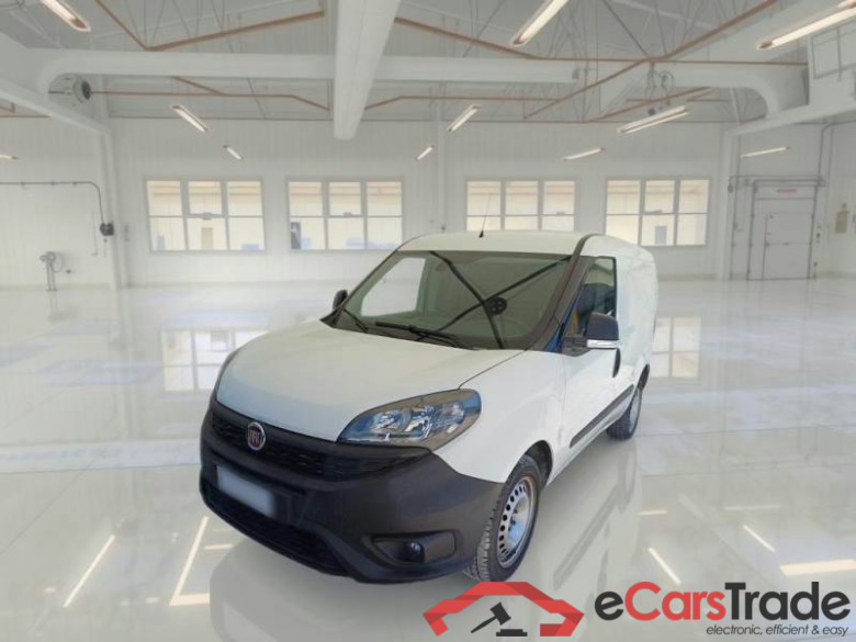 FIAT DOBLÒ CARGO / 2014 / 4P / VETT. FURGONATA CH1 BUSINESS 1.4 NAT. POWER 120CV E6D #1