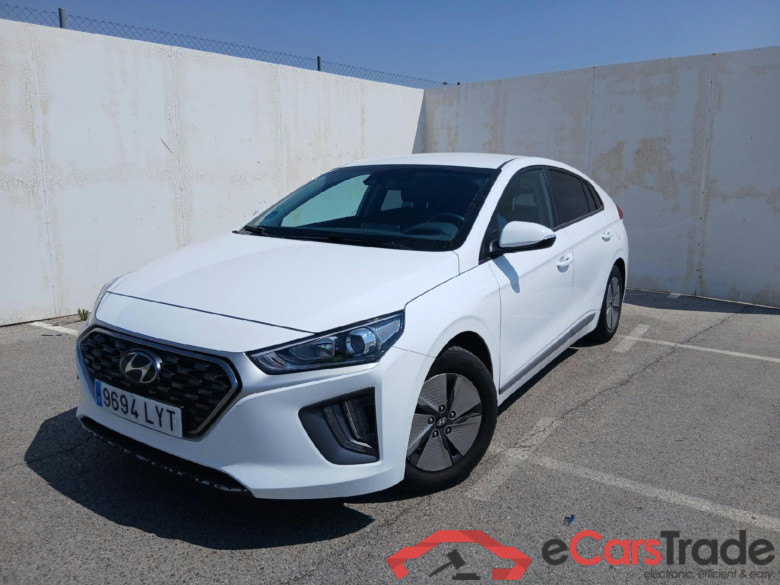HYUNDAI IONIQ / 2019 / 5P / berlina con portón 1.6 GDI HEV Klass DCT #1