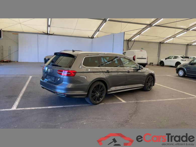 VOLKSWAGEN Passat SW Dsl Passat SW 2.0 CR TDi Highline Business #4